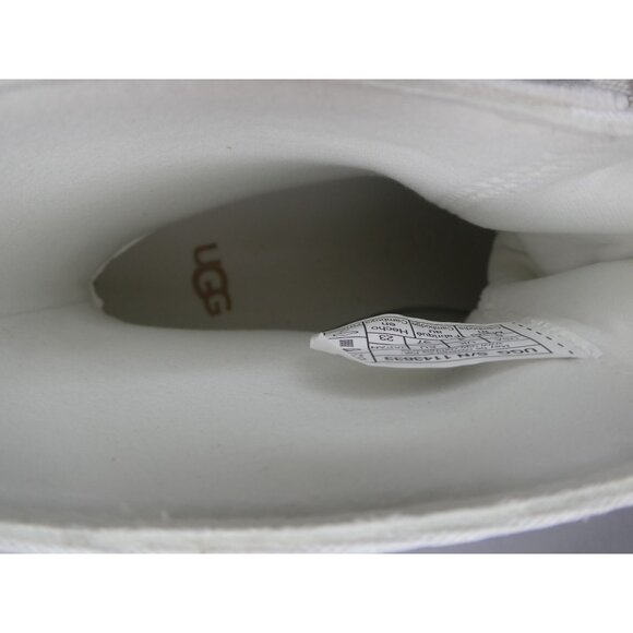 UGG Women's UGG Lug in Bright White Sneaker/Boot Size 6 - Picture 6 of 7